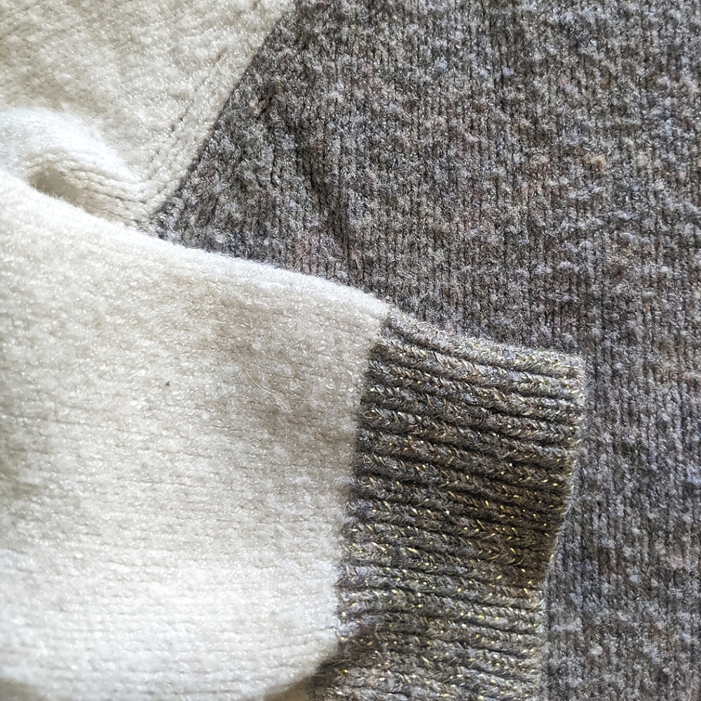 Cat&Jack Sweater - Picture 2 of 4